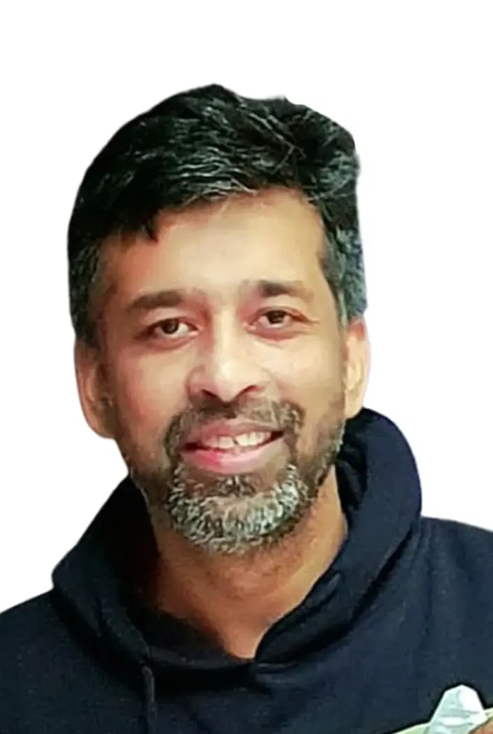 Dr Mohd Shuaib Khan, ketua R&D bahan Maxicuma